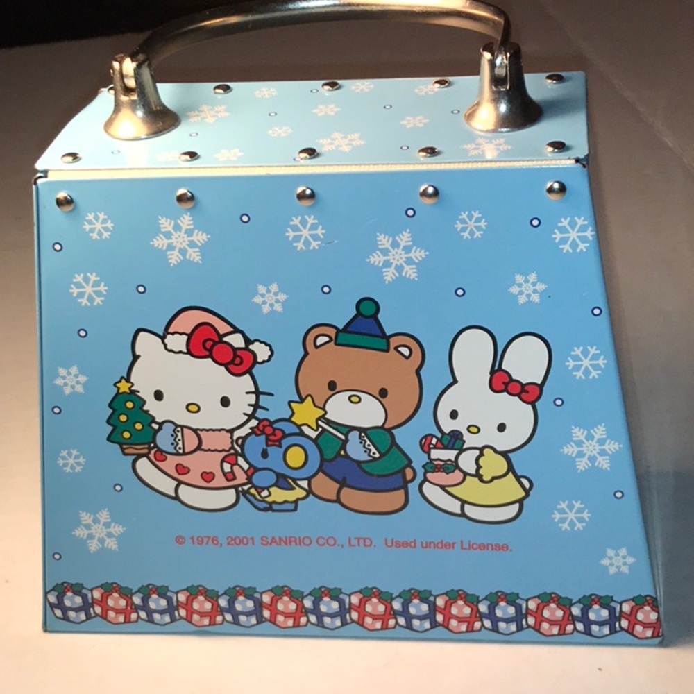 Hello Kitty tin - Picture 2 of 4